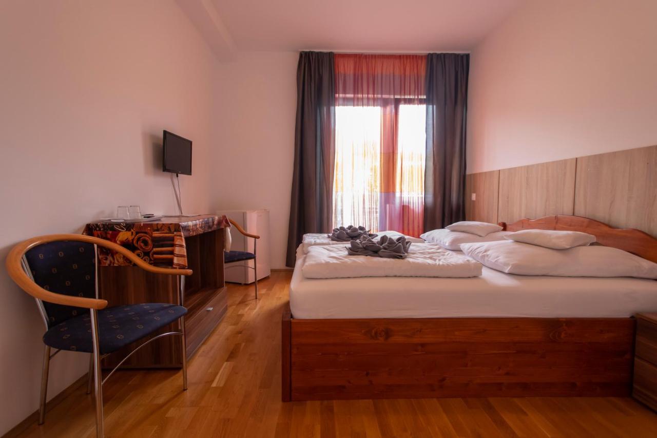 Margareta Apartman Es Ueduelohaz Bogács Exterior foto
