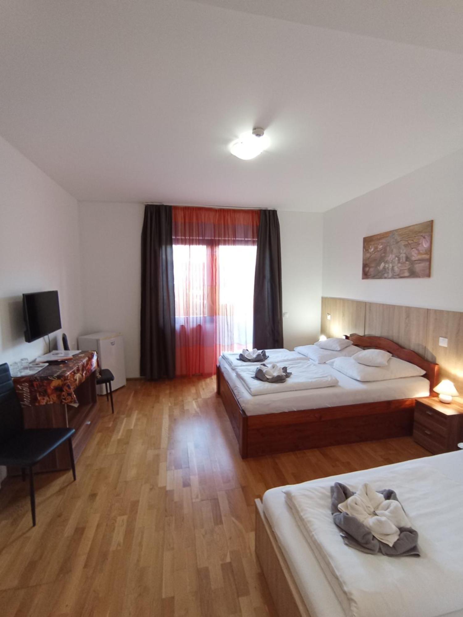 Margareta Apartman Es Ueduelohaz Bogács Exterior foto